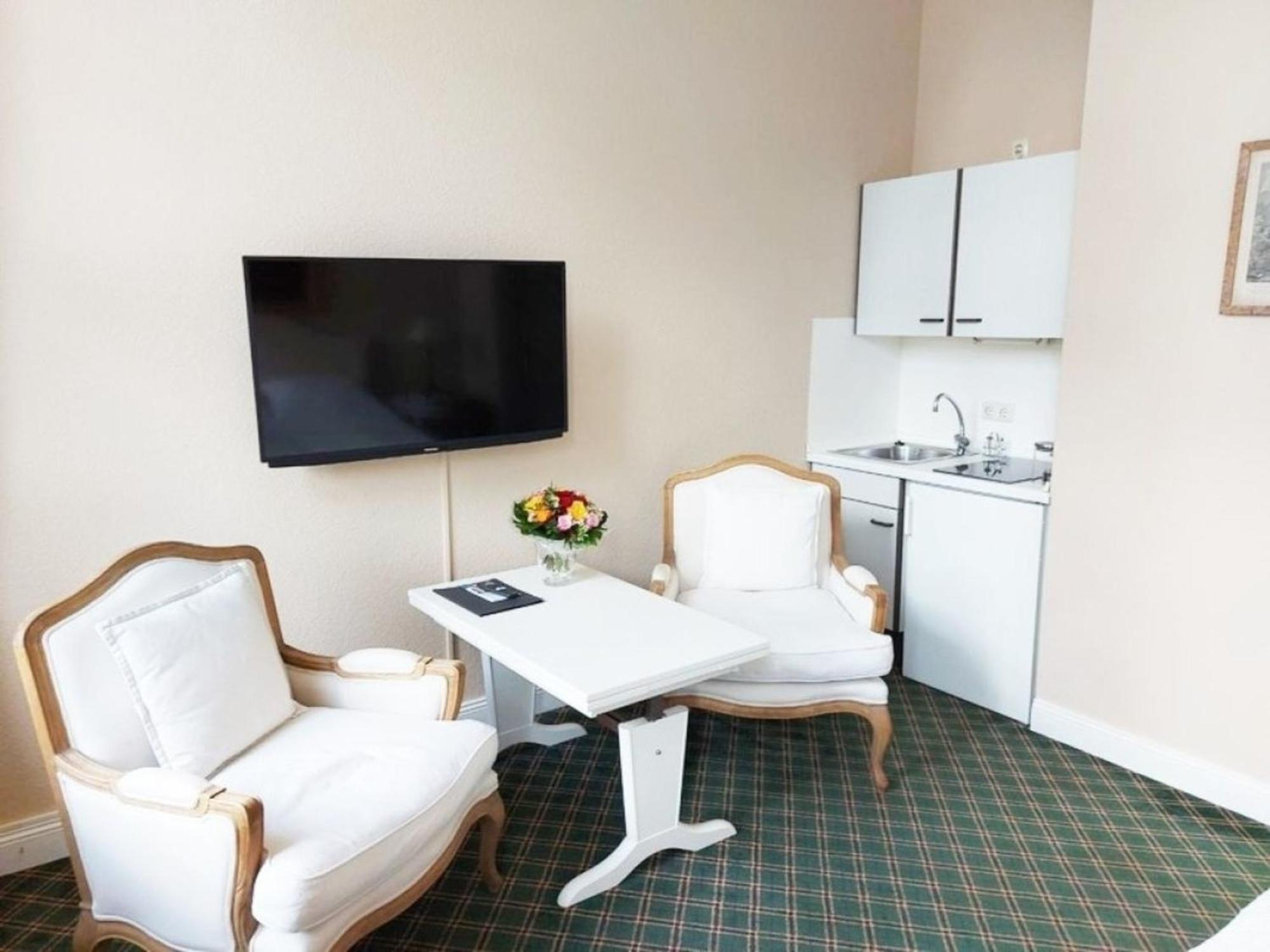 Luedersburg Herrenhaus Appartement 4 מראה חיצוני תמונה